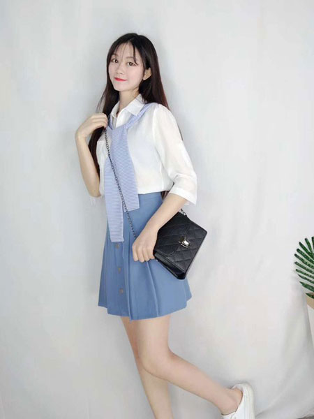 裳舍女装产品图片