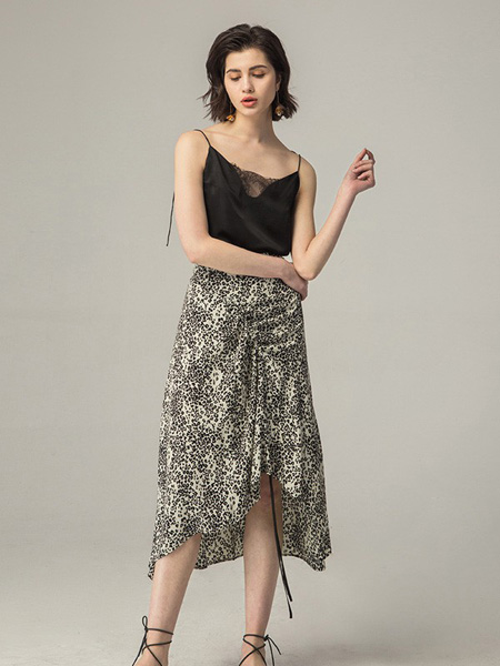 相对纶 - EVEN THOUGH女装产品图片