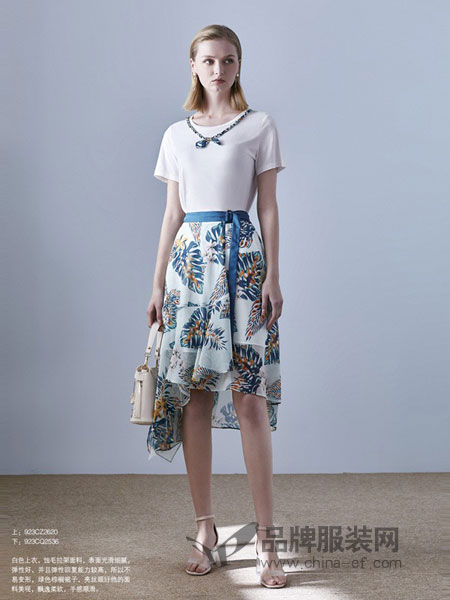 艺素国际女装产品图片