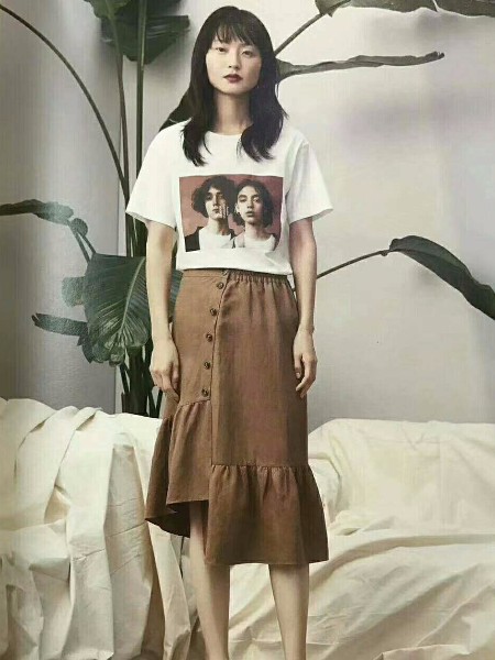 伊曼服饰女装产品图片