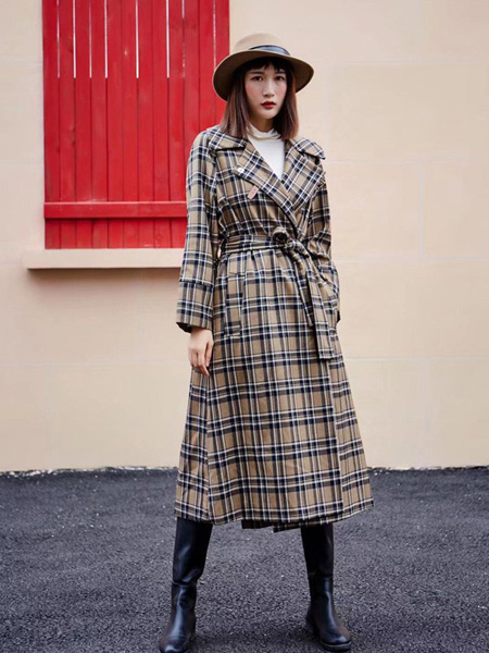 淳秋女装产品图片