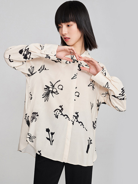 纳薇naivee女装产品图片