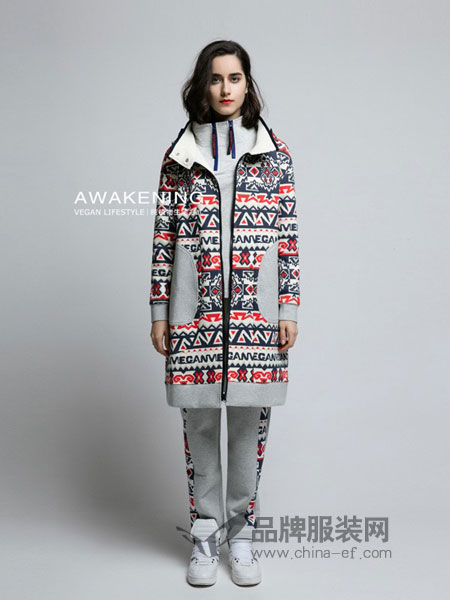 唤觉女装产品图片