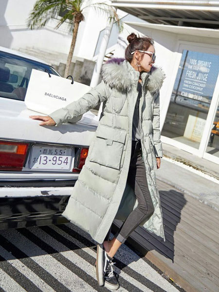 欧裳羽女装产品图片