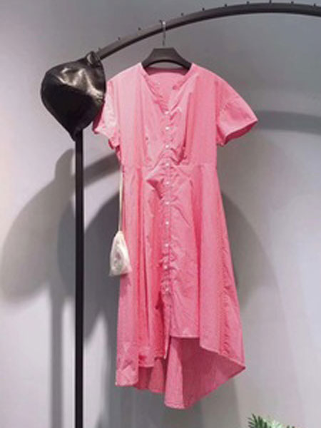 辰雨夕女装产品图片