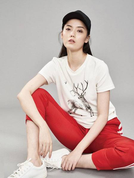 YARVE女装产品图片