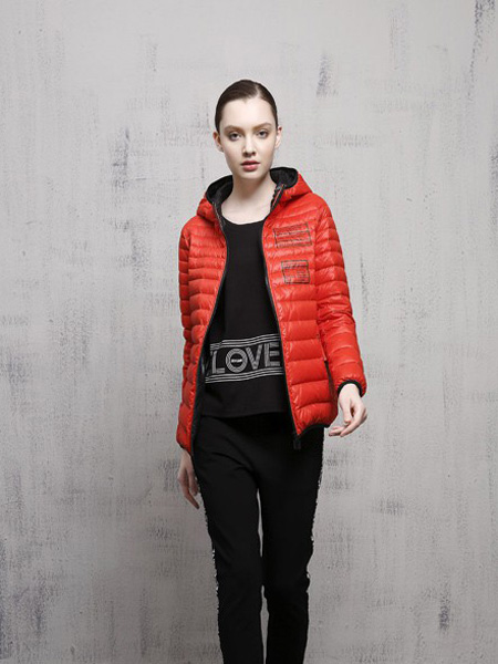 针丝缘女装产品图片