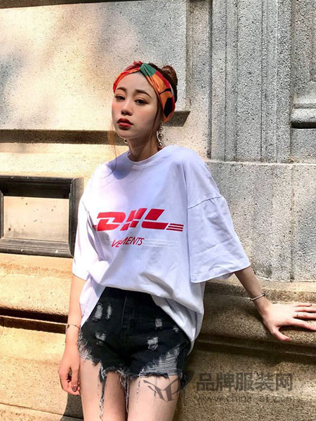 POSE CASE女装产品图片