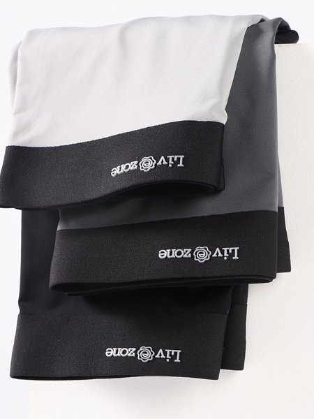 生活地带LIVEZONE女装产品图片