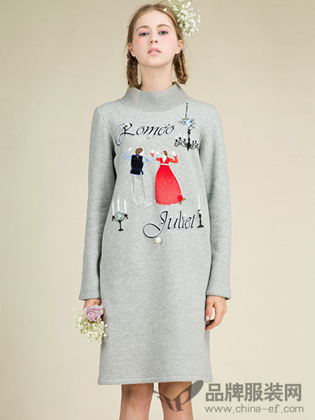 屋女装产品图片