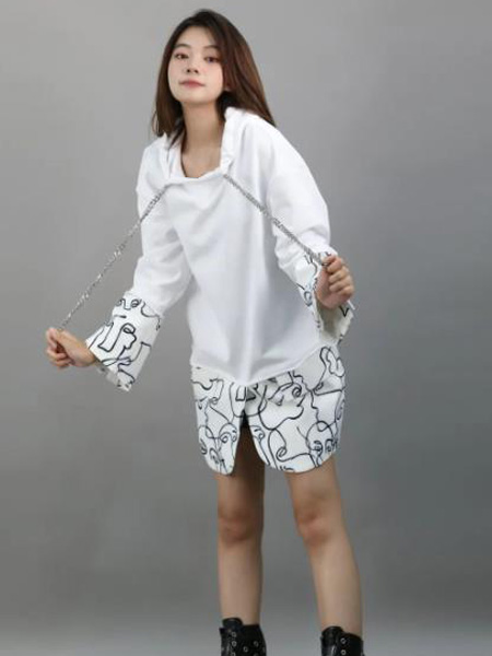 言午木木女装产品图片