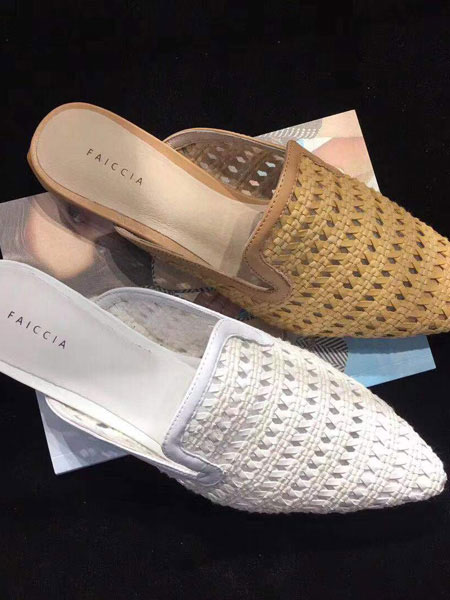 SOFIT女装产品图片