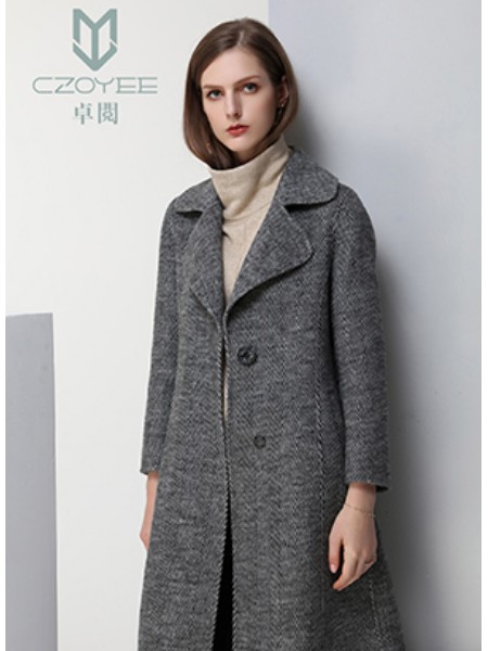 卓阅女装产品图片