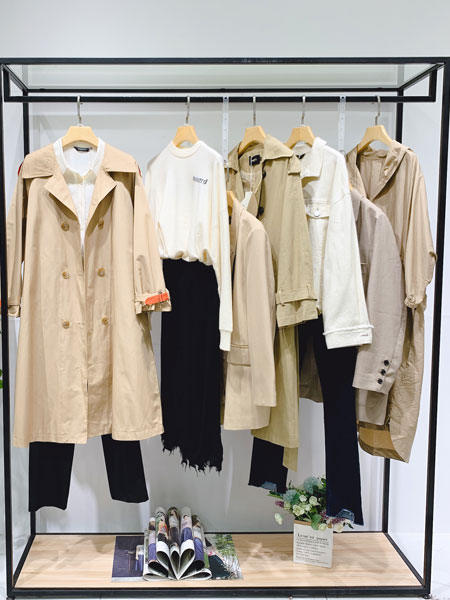 帛艺女装产品图片