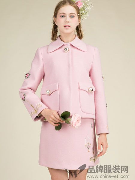 屋女装产品图片