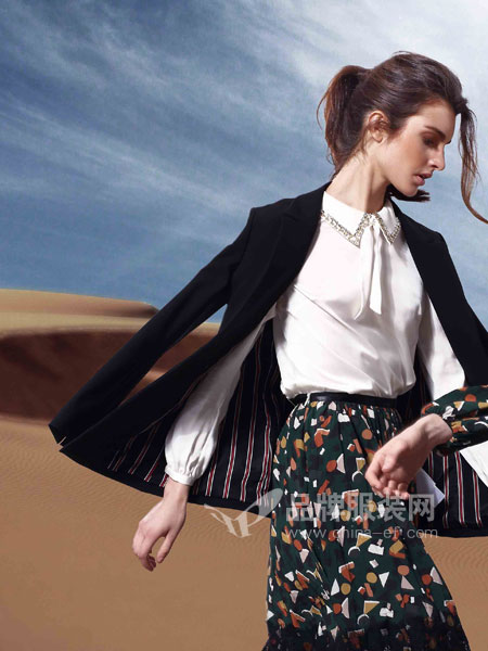 杜埃女装产品图片 杜埃女装产品图片