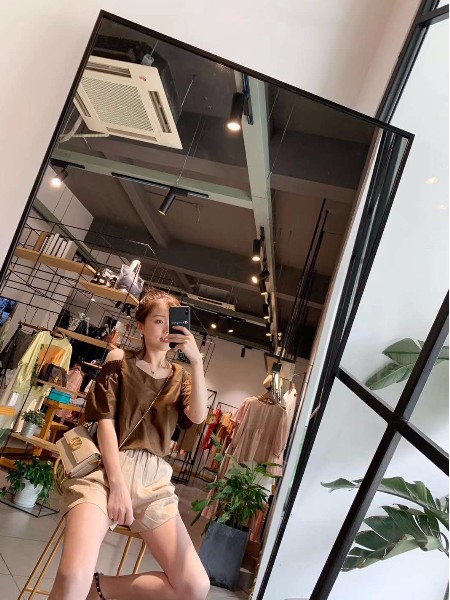 我形我塑女装产品图片