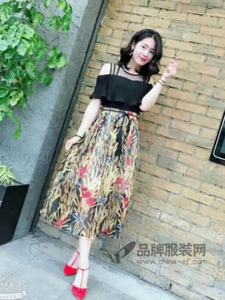 CO&LI女装产品图片