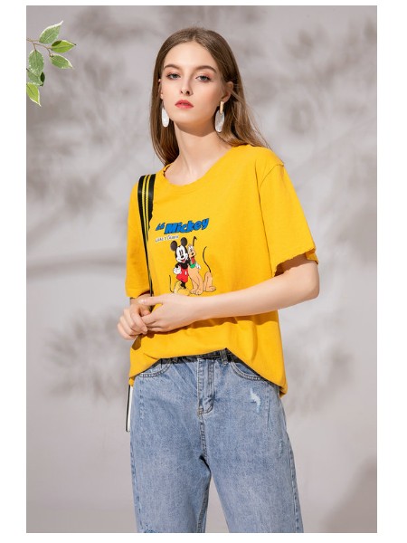 羽設女装产品图片