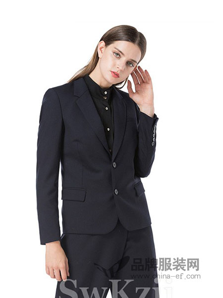 依洁思SwKzii女装产品图片