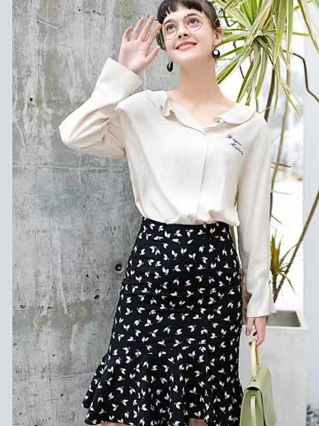 韩尚菲女装产品图片