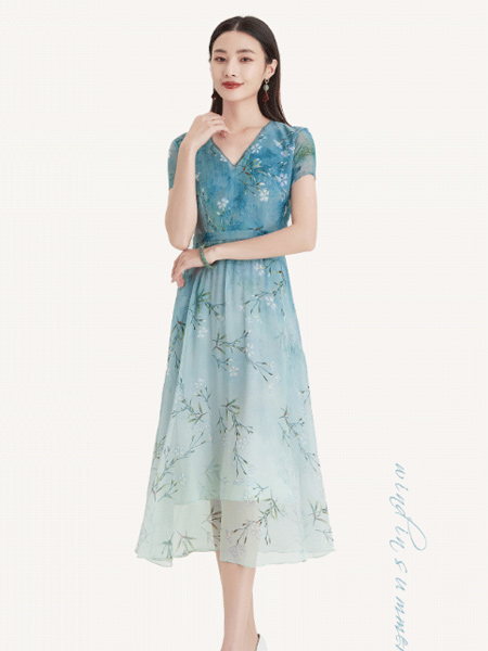 简爱诺JANANNO女装产品图片