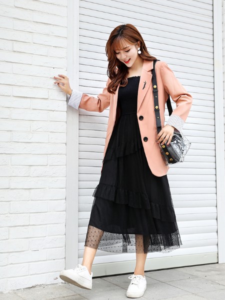 爱町女装产品图片