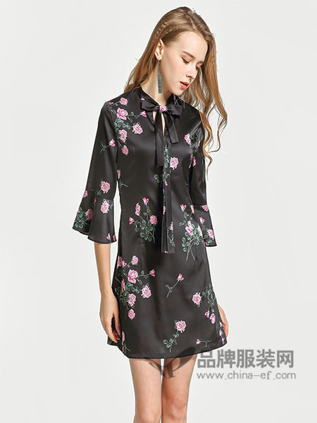 囍瑞小花裙女装产品图片