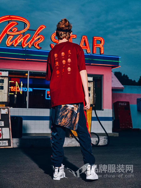 弗利萨司FIEESAX女装产品图片