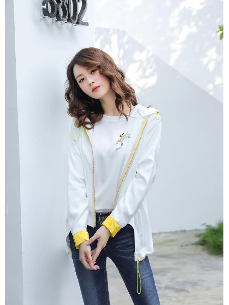 一家衣服饰有限公司女装产品图片