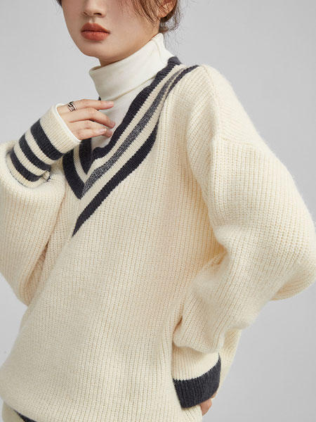 拙列女装产品图片