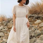 榮子原創(chuàng)女裝 2025夏季新品輕簡自然