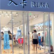 入卡 快时尚女装品牌 破局消费新主张